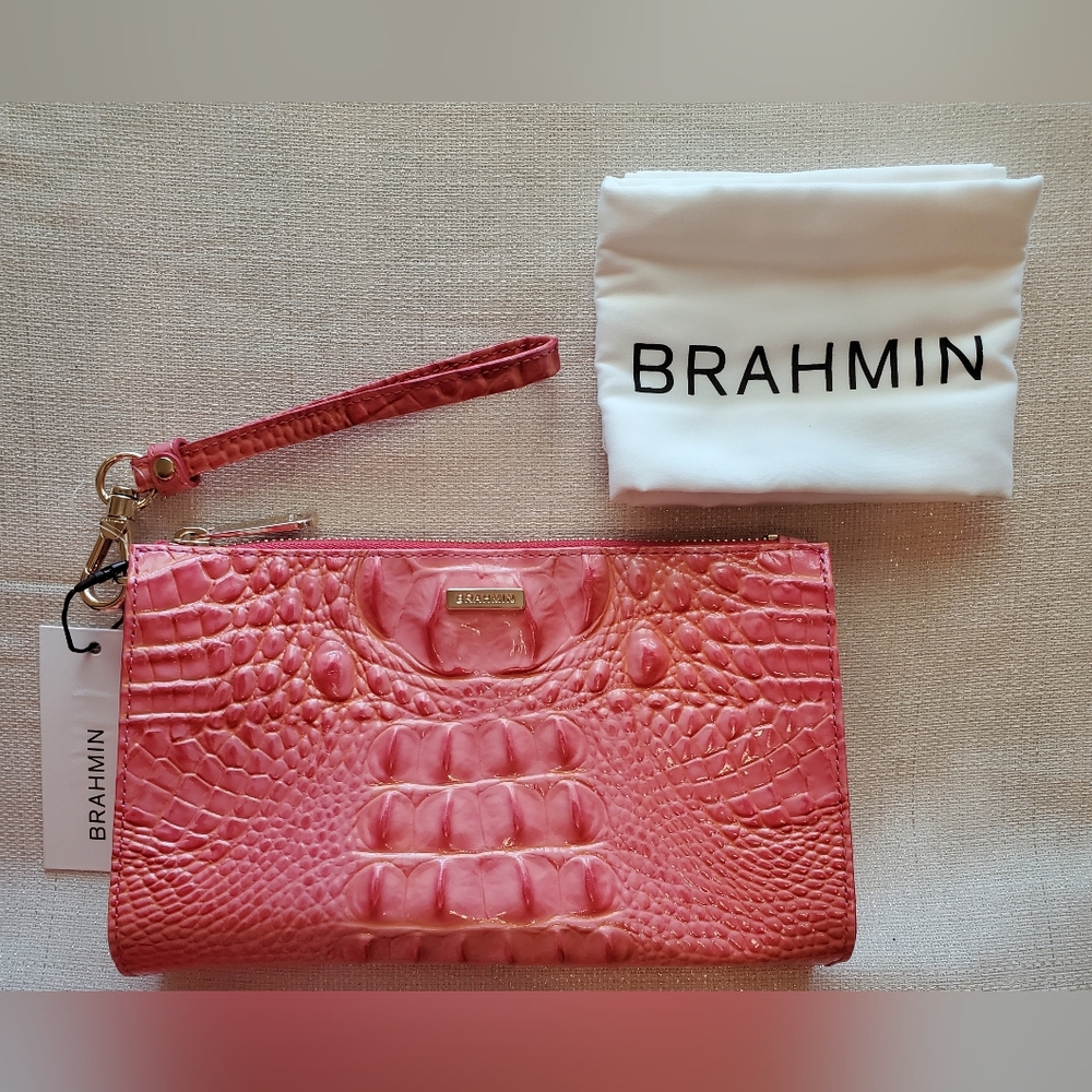 NWT Brahmin Coral Snapdragon Ombre Daisy Wristlet Clutch and Dustbag